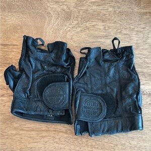 Harley Davidson Motorcycle Fingerless Leather Riding Gloves - Black
